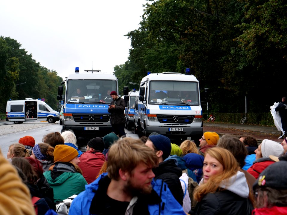 Extinction Rebellion blockade Großer Stern 2019-10-08 30