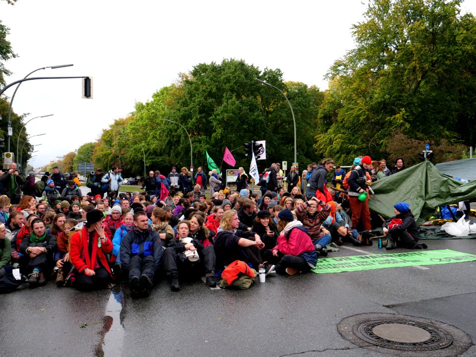 Extinction Rebellion blockade Großer Stern 2019-10-08 86