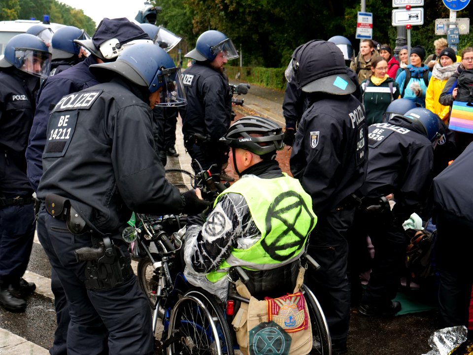 Extinction Rebellion blockade Großer Stern 2019-10-08 43