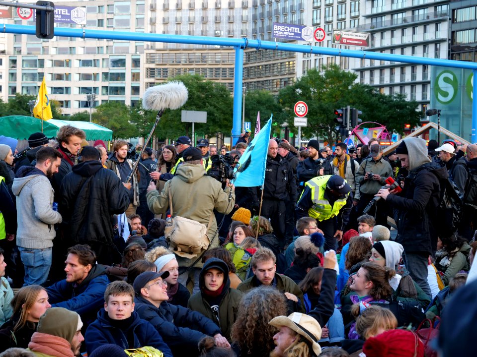 Extinction Rebellion blockade Potsdamer Platz 2019-10-07 106