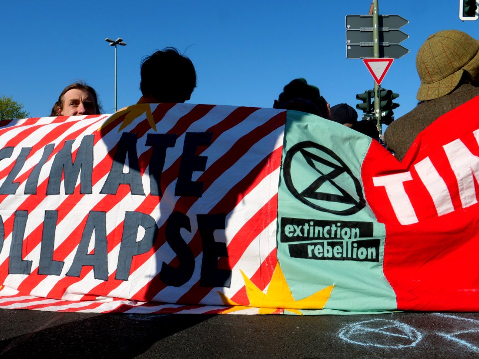 Extinction Rebellion blockade of the Oberbaumbrücke 36