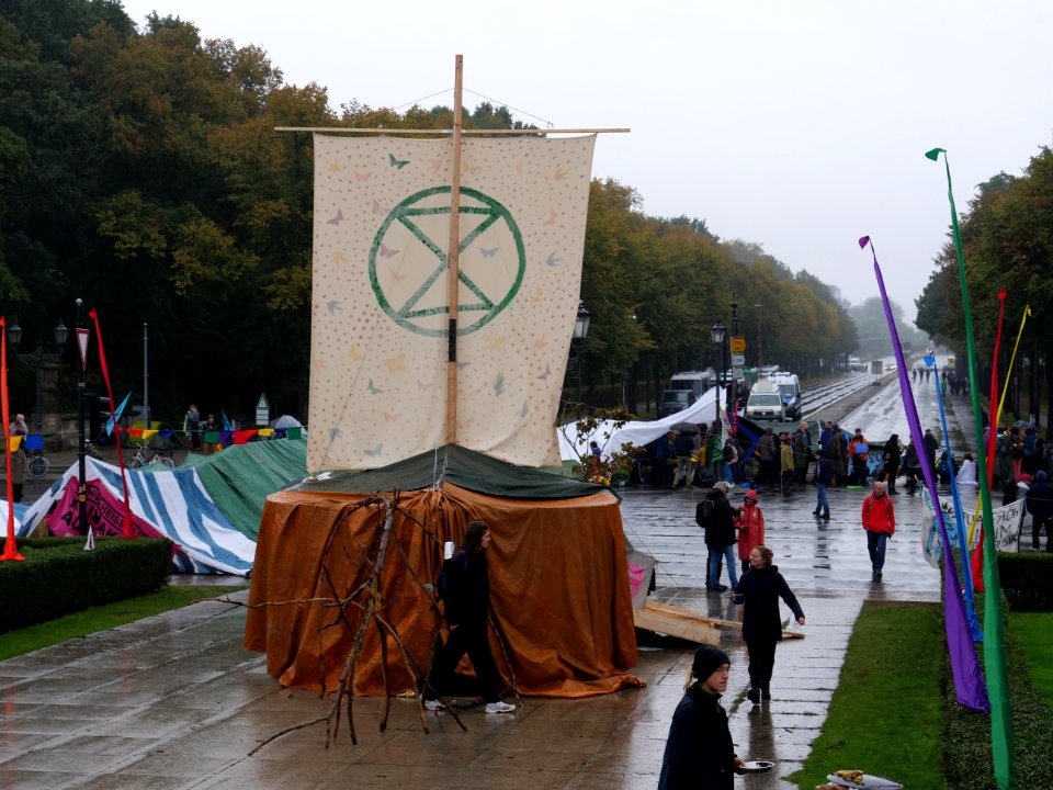 Extinction Rebellion blockade Großer Stern 2019-10-08 24