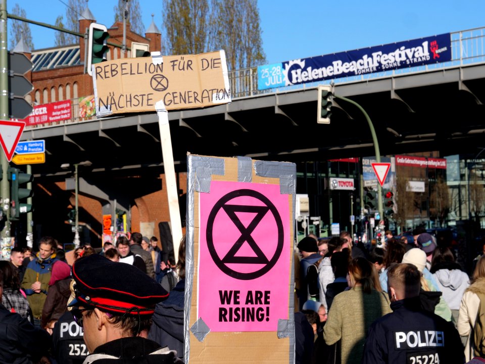 Extinction Rebellion blockade of the Oberbaumbrücke 47