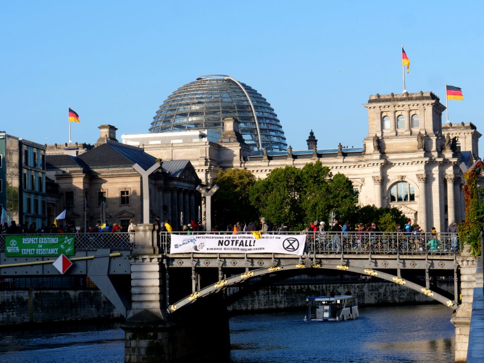 Extinction Rebellion blockade Marschallbrücke 2019-10-09 12