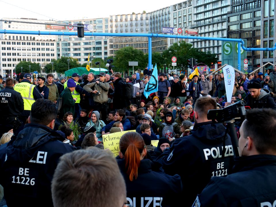 Extinction Rebellion blockade Potsdamer Platz 2019-10-07 104