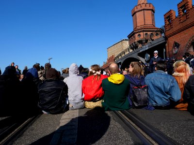 Extinction Rebellion blockade of the Oberbaumbrücke 07