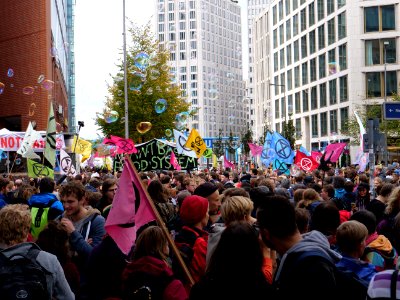 Extinction Rebellion blockade Stresemannstraße 2019-10-11 13