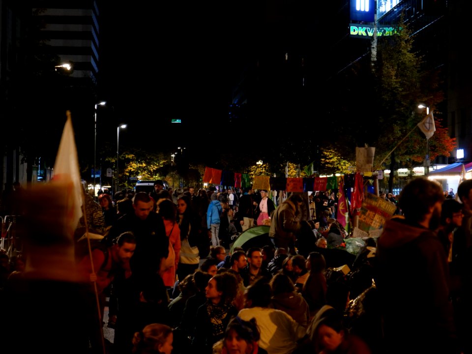 Extinction Rebellion blockade Stresemannstraße 2019-10-12 18