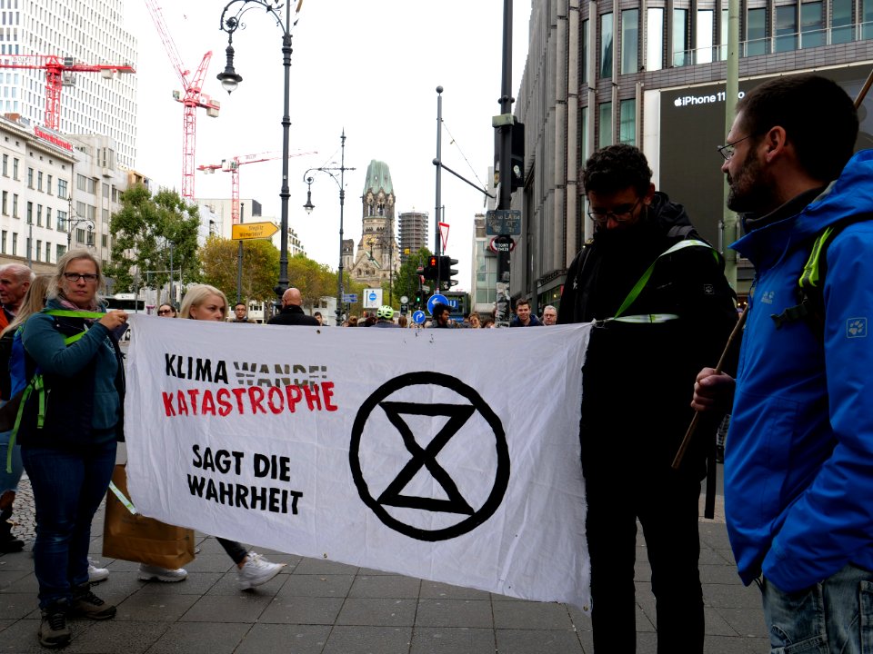 Extinction Rebellion demonstration Kurfürstendamm 2019-10-09 06