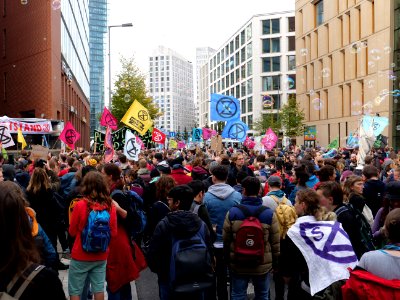 Extinction Rebellion blockade Stresemannstraße 2019-10-11 15