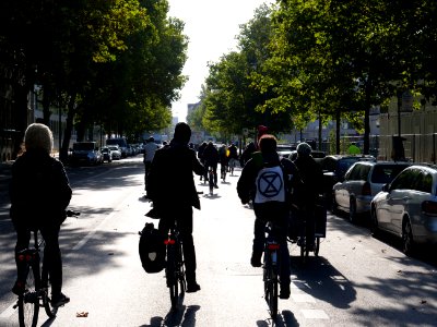 Extinction Rebellion small Critical Mass 2019-10-09 04