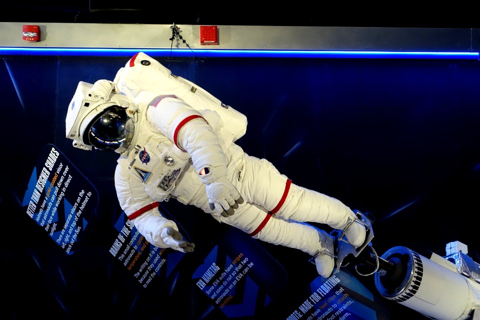 Extravehicular Mobility Unit - Kennedy Space Center - Cape Canaveral, Florida - DSC02432