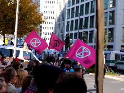 Extinction Rebellion blockade Stresemannstraße 2019-10-13 09