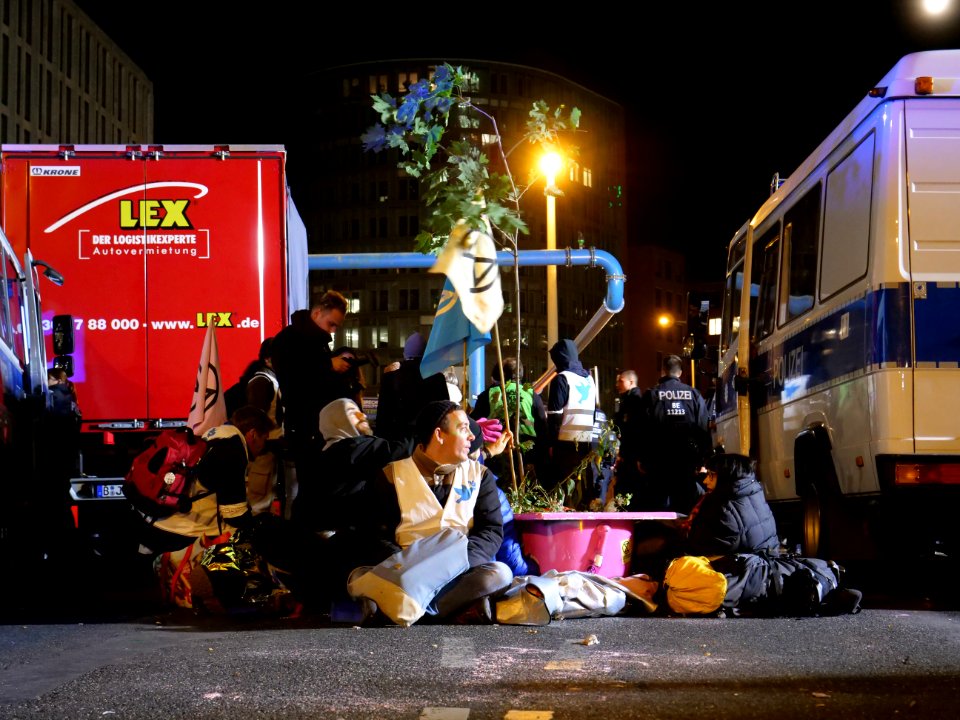 Extinction Rebellion blockade Potsdamer Platz 2019-10-07 169