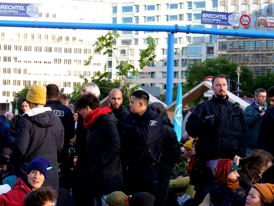 Extinction Rebellion blockade Potsdamer Platz 2019-10-07 72