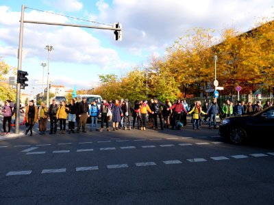 Extinction Rebellion swarming Ebertstraße 2019-10-07 01