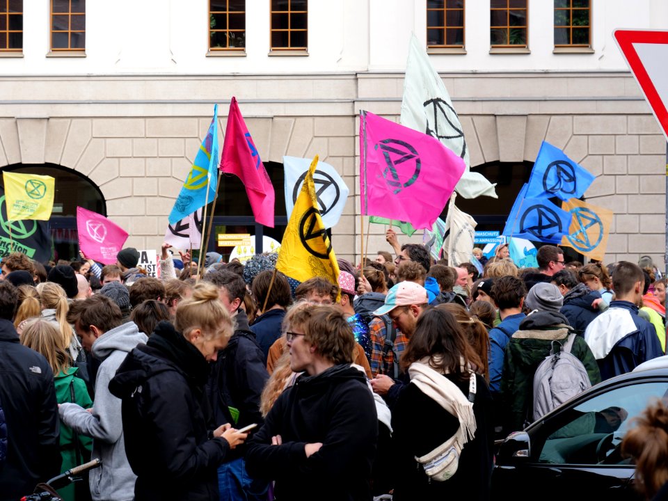 Extinction Rebellion blockade Stresemannstraße 2019-10-11 16