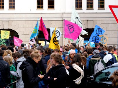 Extinction Rebellion blockade Stresemannstraße 2019-10-11 16