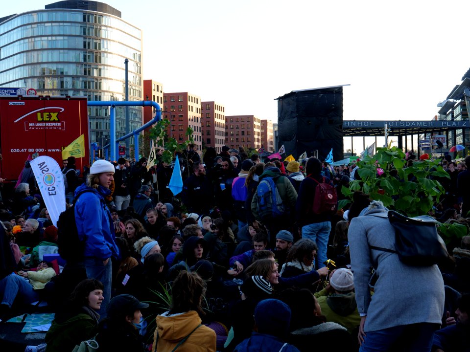 Extinction Rebellion blockade Potsdamer Platz 2019-10-07 94