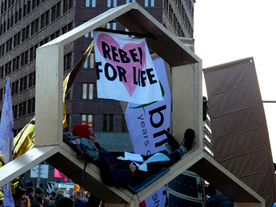 Extinction Rebellion blockade Potsdamer Platz 2019-10-07 96