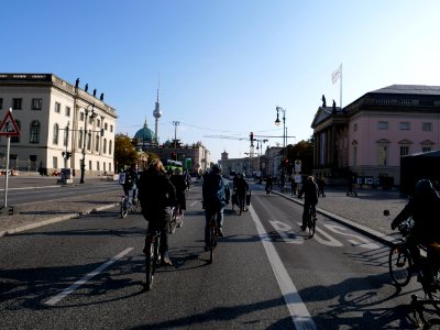 Extinction Rebellion small Critical Mass 2019-10-09 03