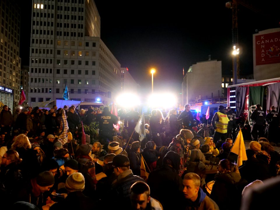 Extinction Rebellion blockade Potsdamer Platz 2019-10-07 155