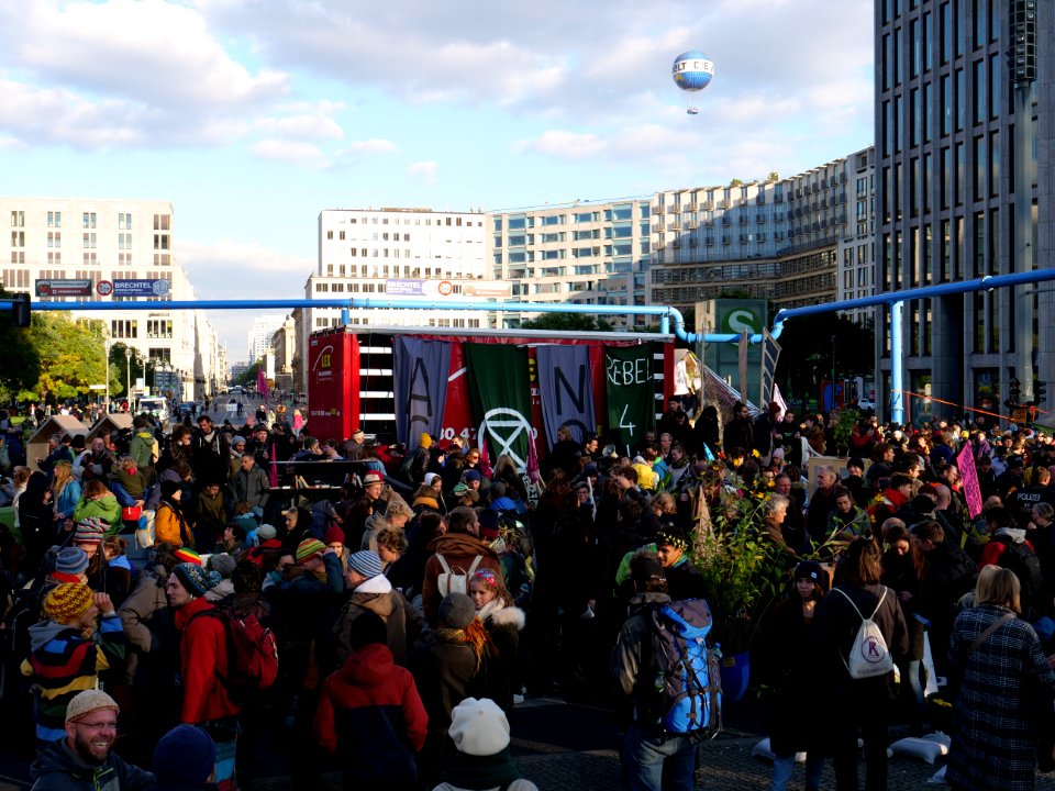 Extinction Rebellion blockade Potsdamer Platz 2019-10-07 49