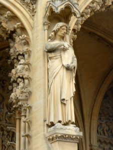 Exterior sculptures of Cathédrale Saint-Étienne de Metz 58