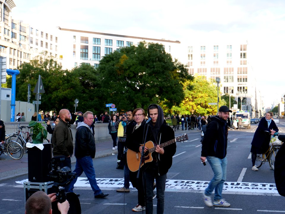 Extinction Rebellion blockade Potsdamer Platz 2019-10-07 64