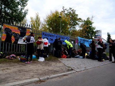 Extinction Rebellion blockade Reuter power plant 2019-10-11 18