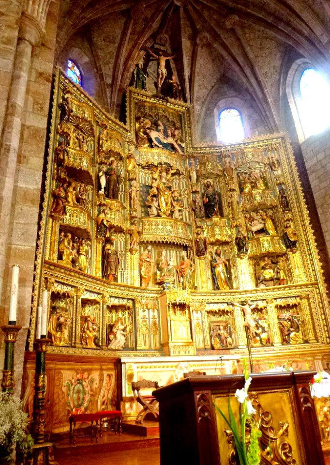 Ezcaray - Iglesia de Santa María la Mayor, retablo mayor 1