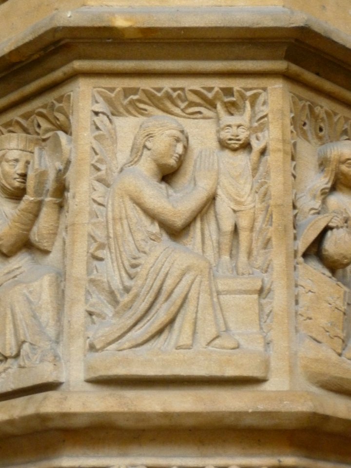 Exterior sculptures of Cathédrale Saint-Étienne de Metz 55