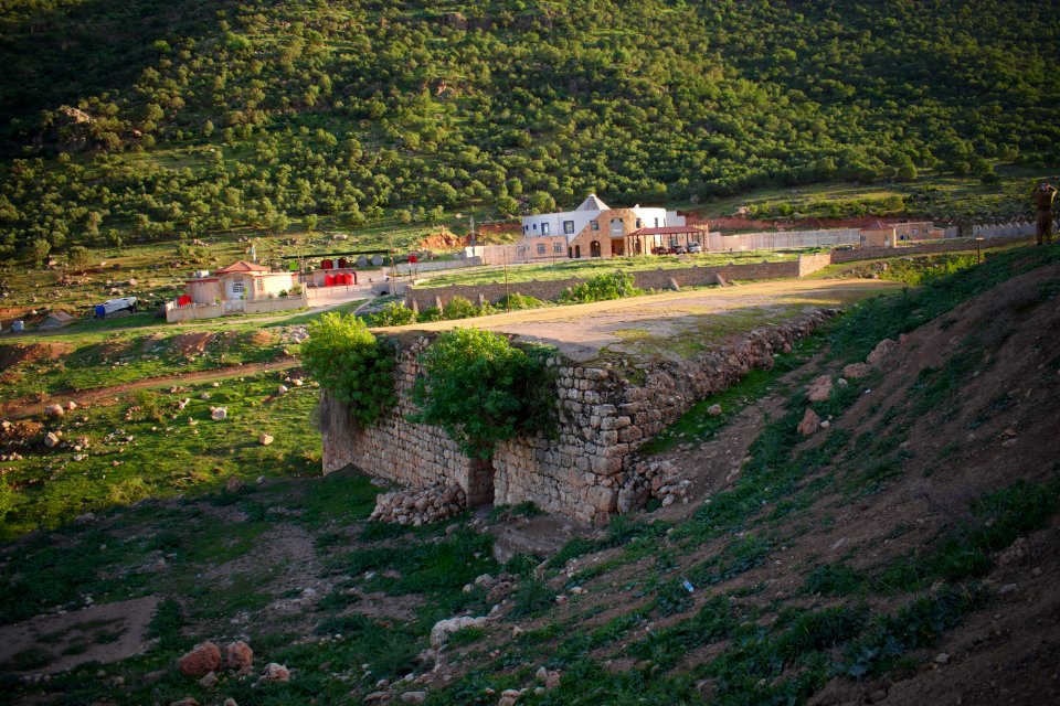 Exterior views of Khani Ezid in Lalish 002