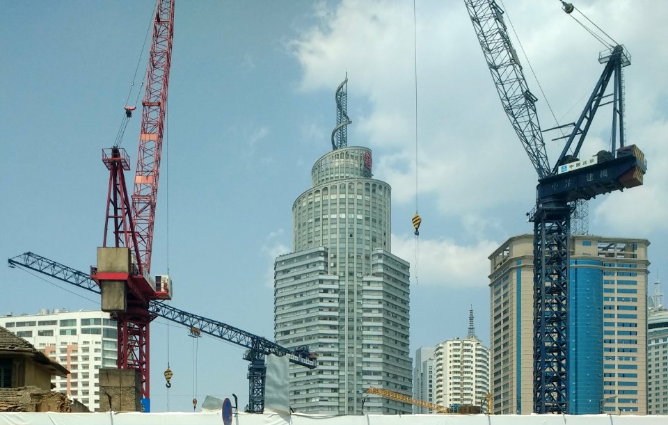 Eye of Spring under construction in Kunming