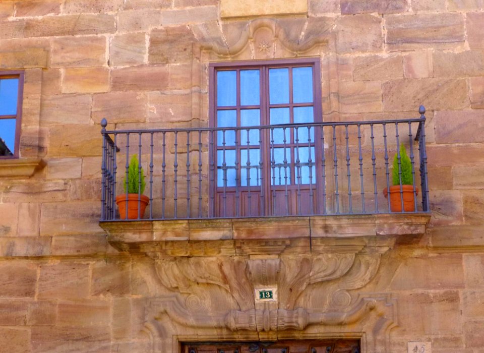 Ezcaray - Casa de los Gil de la Cuesta 3