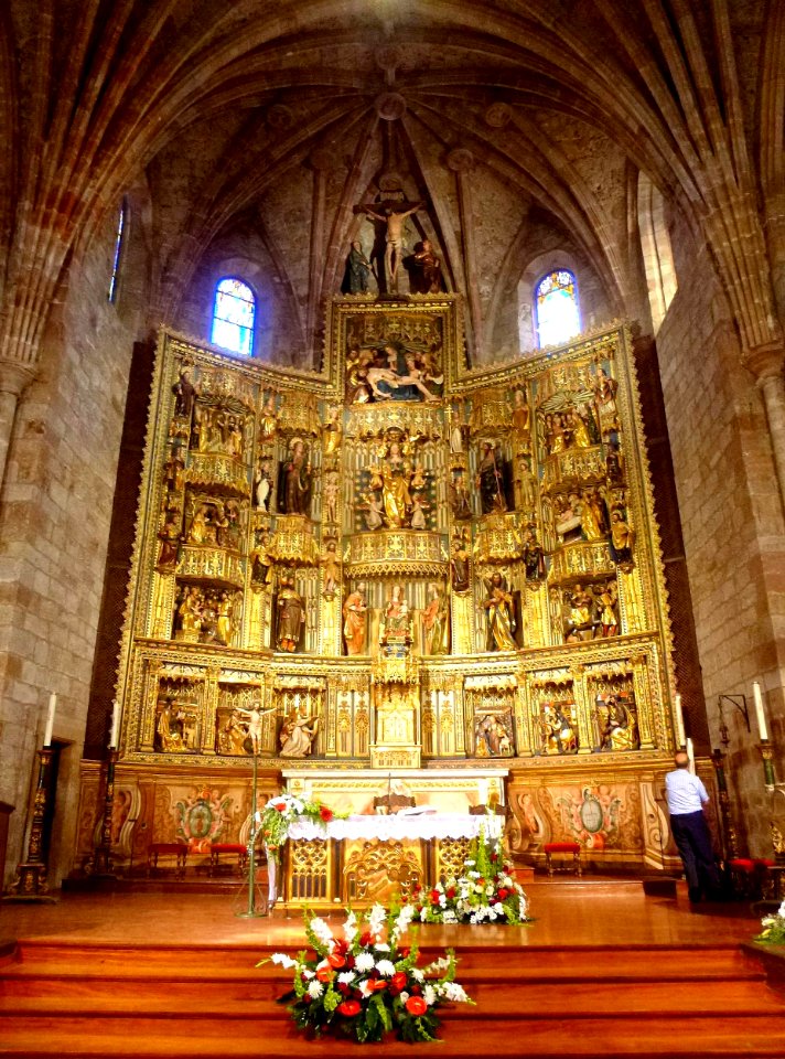 Ezcaray - Iglesia de Santa María la Mayor, retablo mayor 6