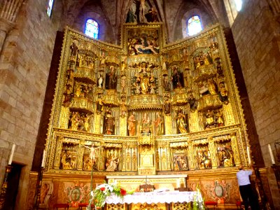 Ezcaray - Iglesia de Santa María la Mayor, retablo mayor 5