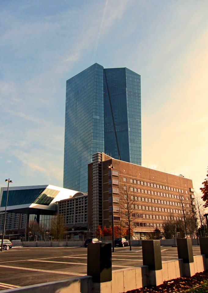 EZB Neubau November 2014 2