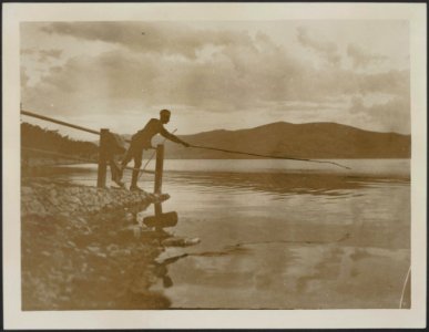Evening on lake Orsova. A Serbian fishing, Bestanddeelnr 158-2468