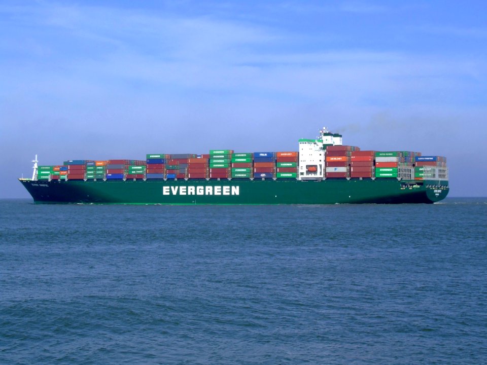 Ever Unific p5, leaving Port of Rotterdam, Holland 08-Apr-2007