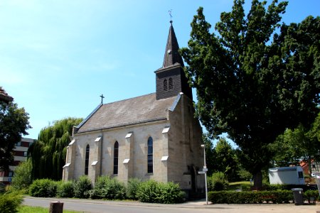 Evangelische Kirche Bingeweg 2 in Baunatal