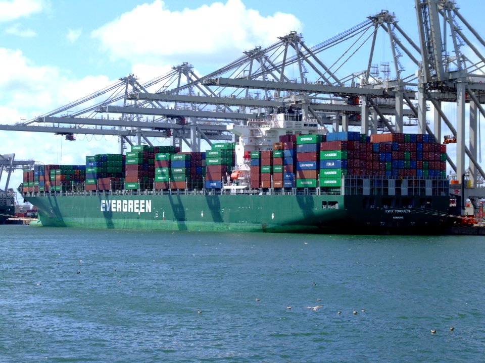 Ever Conquest IMO 9293818, at the Amazone harbour, Port of Rotterdam, Holland 29-Jul-2007