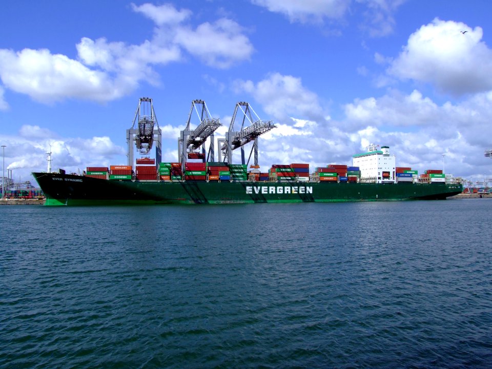 Ever Dynamic IMO 9142198 , at the Amazone harbour, Port of Rotterdam, Holland 29-Jul-2007
