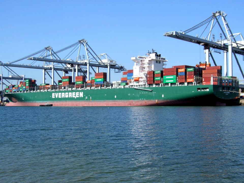Ever Charming p2, at the Amazone harbour, Port of Rotterdam, Holland 10-Sep-2006