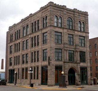 Evans Block (Sioux City) from NE 2