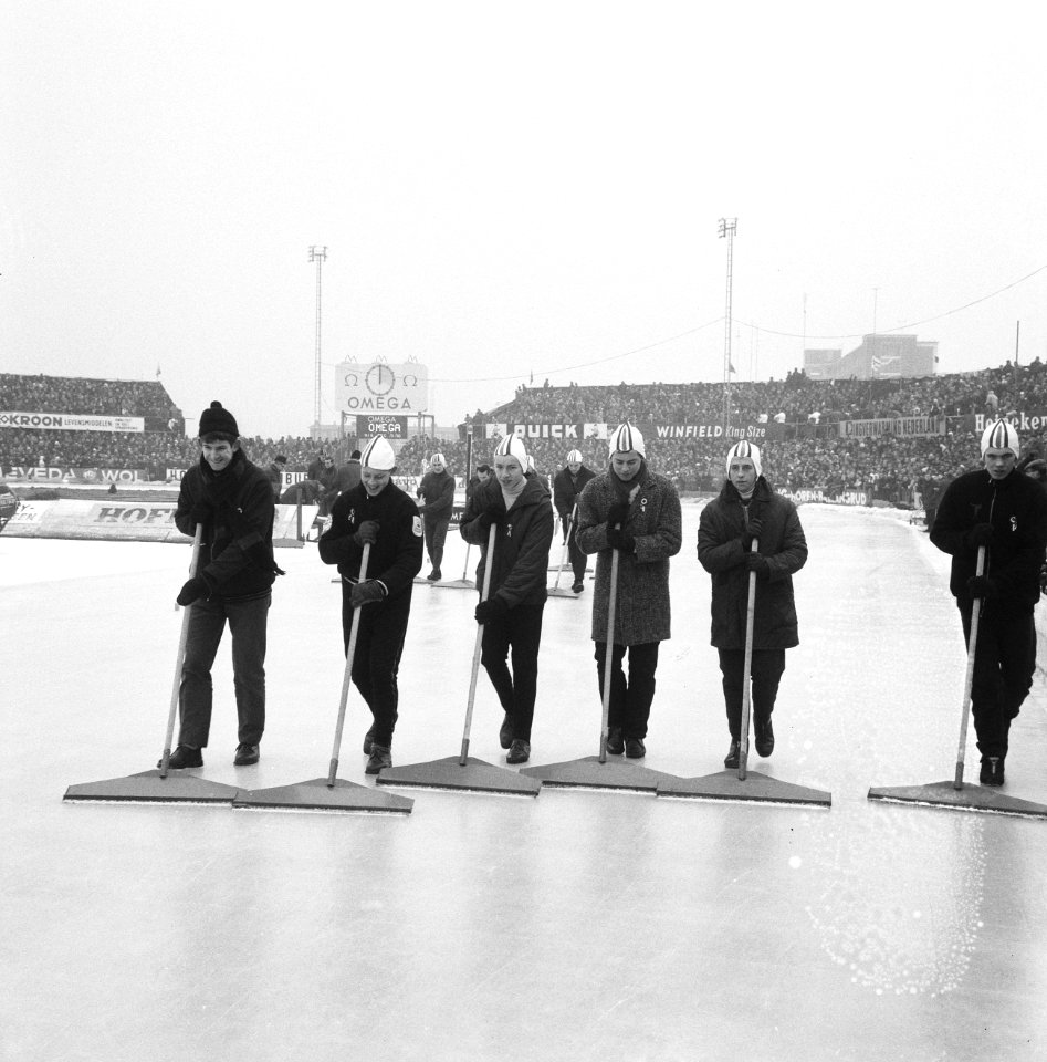 Europese Schaatskampioenschappen te Deventer, baanvegers, Bestanddeelnr 918-7117