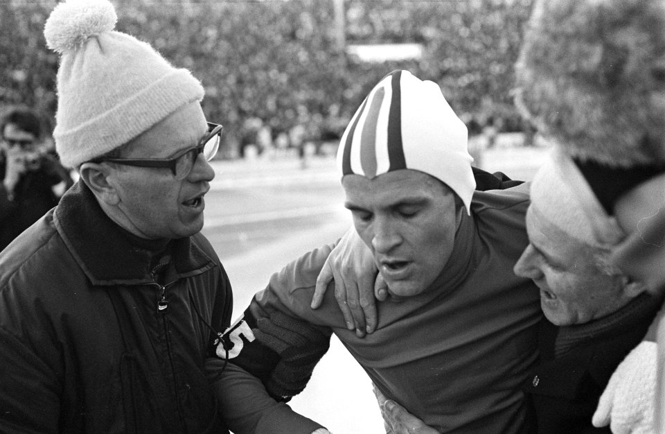 Europese Schaatskampioenschappen te Oslo, dokter Lap (l) en Jan Bols (r), Bestanddeelnr 921-0299