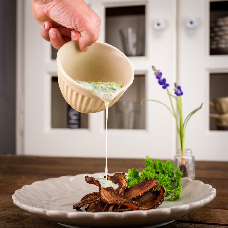 Fried parsley plate