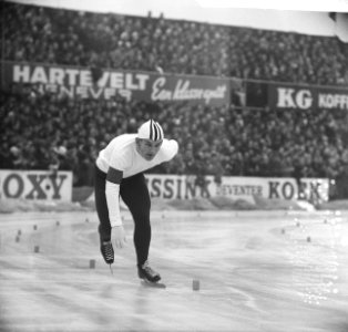 Europese Schaatskampioenschappen te Deventer, de Noor Stianssen in aktie, Bestanddeelnr 918-7122