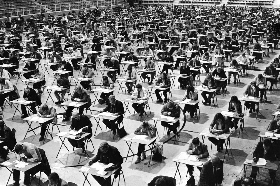 Examen van Teleac-cursus Vaarbewijs in Edenhal in Adam. Overzicht, Bestanddeelnr 932-0867